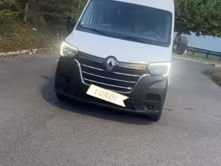 Renault Master 2.3 dCi 135