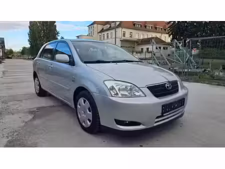 Toyota Corolla 1.6 110 Sol