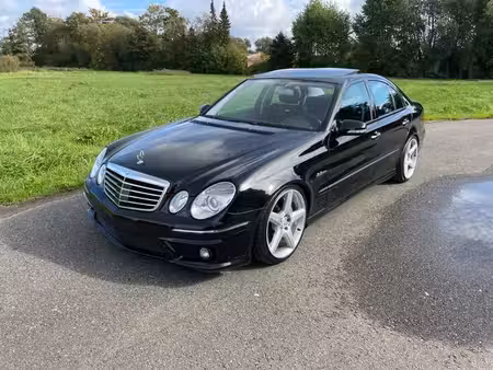 Mercedes-Benz Classe E E 63 AMG V8 5.0