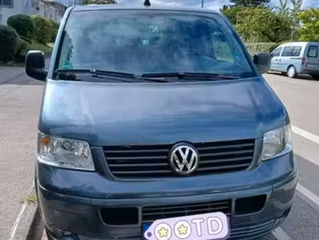Volkswagen Transporter T5 2.5 TDI 131