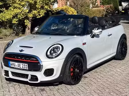 Mini Cabrio John Cooper Works 2.0 231
