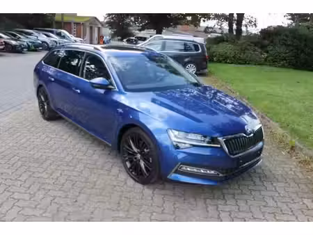 Škoda Superb 2.0 TSI 272 Laurin & Klement 4x4