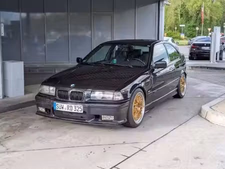 BMW Série 3 323i 2.5 170