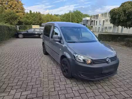Volkswagen Caddy 1.6 TDI 102