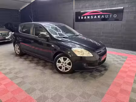 Kia Ceed 1.6 CRDi Executive