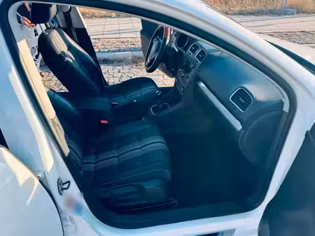 Volkswagen Golf 1.6 TDI 105