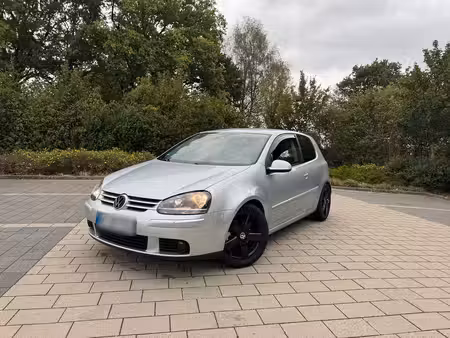 Volkswagen Golf 1.4 80