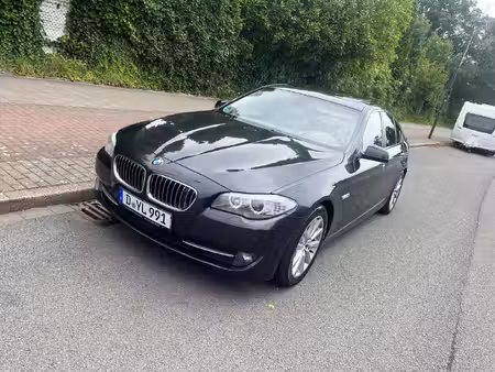 BMW Série 5 528i 3.0 258