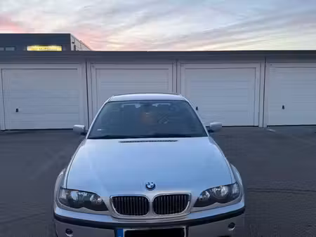 BMW Série 3 320i 2.2 170