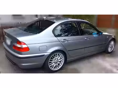 BMW Série 3 330d 3.0 204