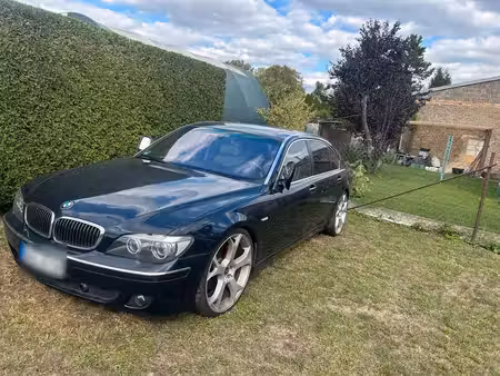 BMW Série 7 750i 4.8 367