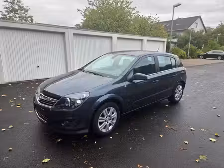 Opel Astra 1.6 Innovation