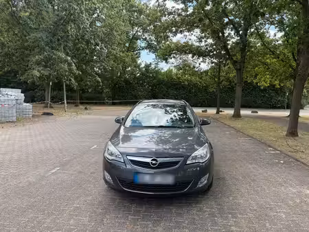 Opel Astra 2.0 160