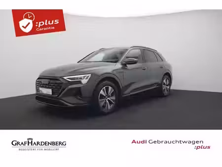 Audi Q8 55 408 S line quattro