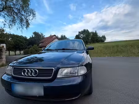 Audi A4 1.6 101