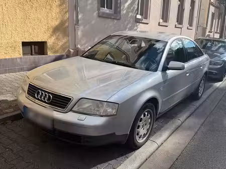 Audi A6 V6 2.4