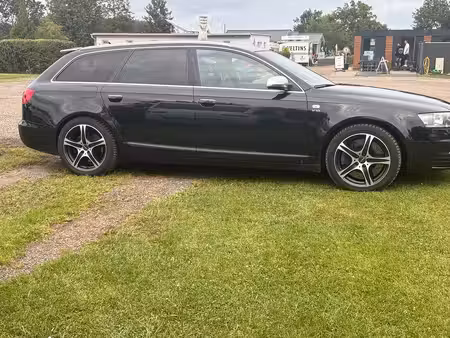Audi A6 S6 V10 5.2 435 quattro