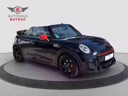 Mini Cabrio John Cooper Works 2.0 231