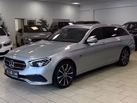 Mercedes-Benz Classe E E 300 2.0 320 Avantgarde