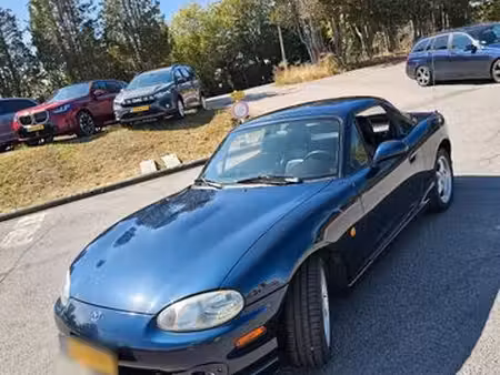 Mazda MX5 1.6 110