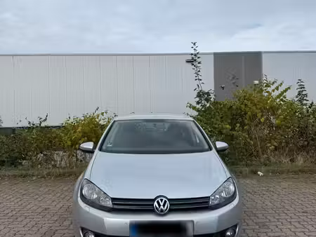 Volkswagen Golf 1.6 TDI 105