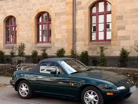 Mazda MX5 1.6 90