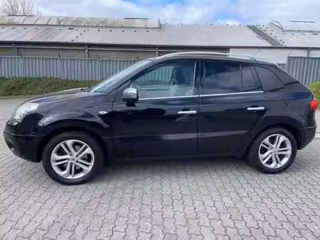 Renault Koleos 2.0 Night and Day