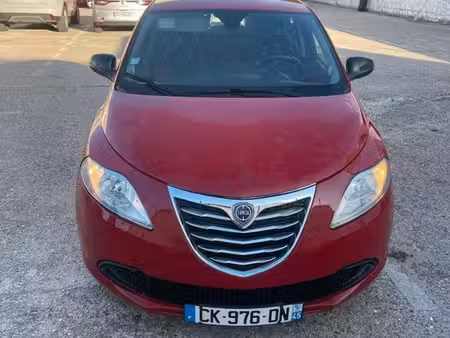 Lancia Ypsilon 1.2 95