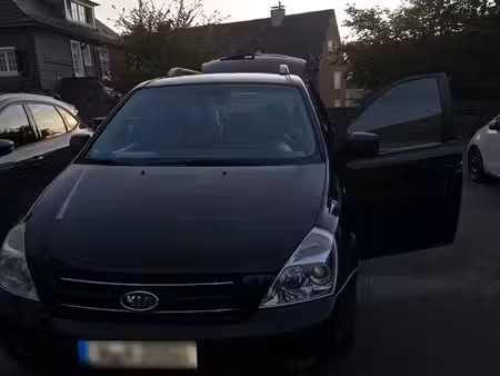 Kia Carnival 2.9 CRDi 185