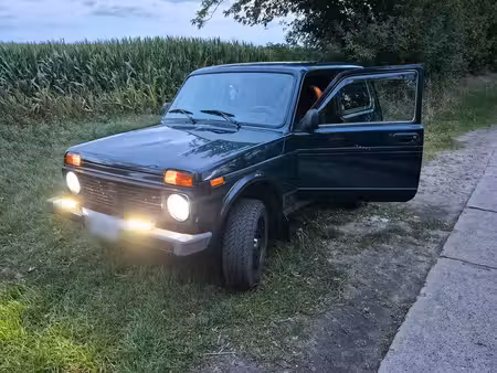 Lada Niva 1.7 83