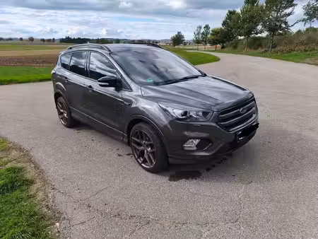 Ford Kuga 1.5 182 ST Line 4x4