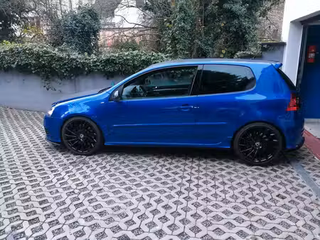 Volkswagen Golf R32 V6 3.2 250 4Motion