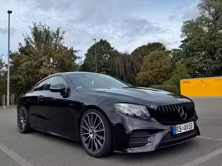 Mercedes-Benz Classe E E 200 2.0 184 AMG Line 4Matic