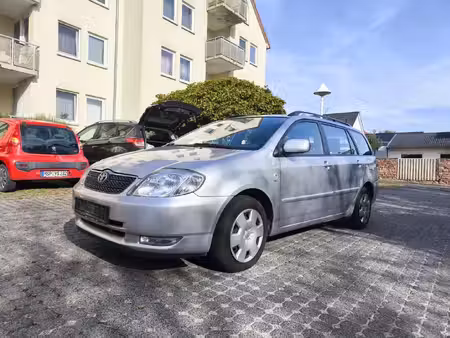 Toyota Corolla 1.6 110 Linea Sol
