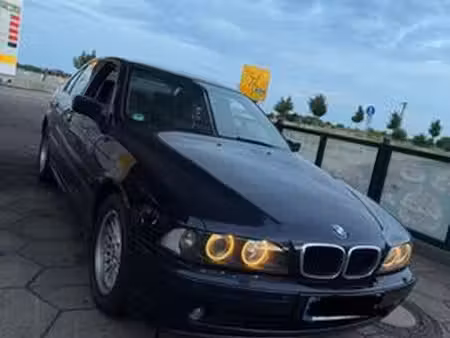 BMW Série 5 530d 3.0 193