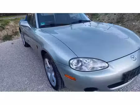 Mazda MX5 1.6 110