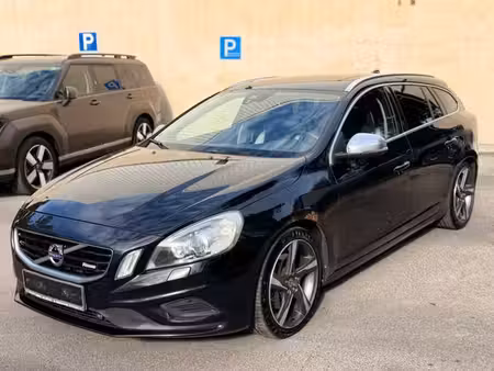 Volvo V60 D5 2.4 205 R Design 4x4