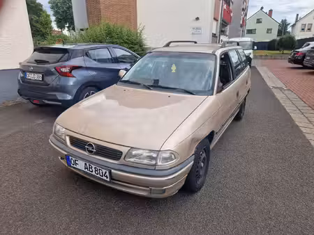 Opel Astra 1.8 90