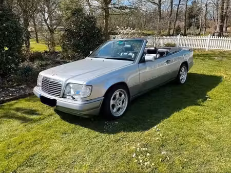 Mercedes-Benz Classe E 300 CE