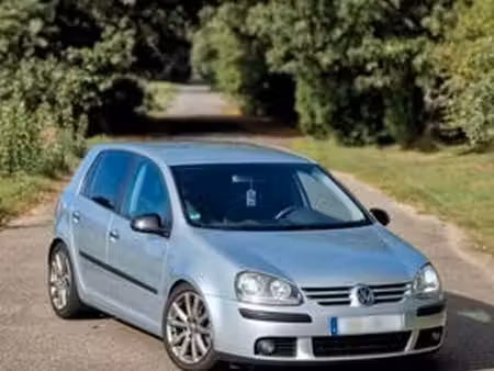 Volkswagen Golf 2.0 TDI 140 Trendline