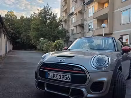 Mini Cabrio John Cooper Works 2.0