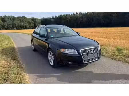 Audi A4 V6 2.5 TDI 163 S line