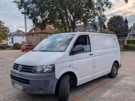 Volkswagen Transporter T5 2.0 TDI 102