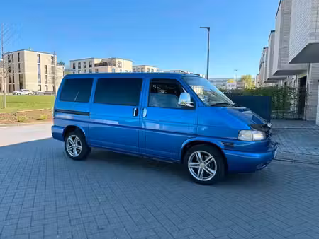 Volkswagen Transporter T4 2.5 TDI