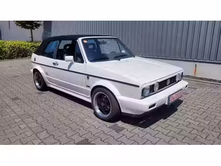 Volkswagen Golf 1.8 72