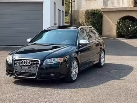 Audi A4 S4 V8 4.2 344 quattro