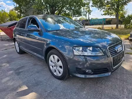 Audi A3 1.6 102