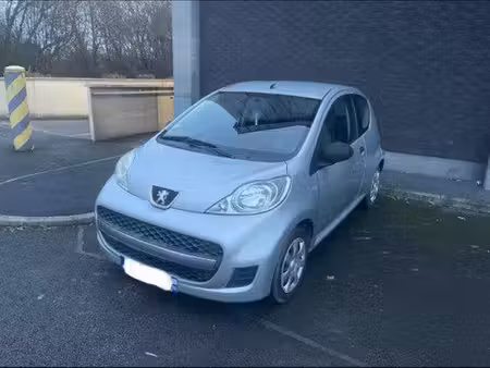 Peugeot 107 1.0 VTi 68