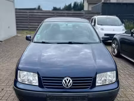 Volkswagen Bora 1.6 100