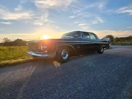 Chrysler Imperial 